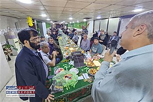 پهن کردن سفره حضرت رقیه توسط زائران در کربلا