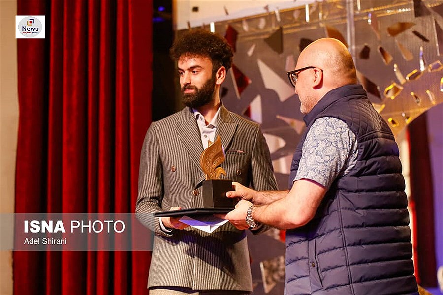 گفت‌وگو‌ی اختصاصی با پرافتخارترین هنرمند استان فارس در سال ۱۴۰۳