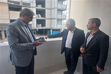 تصویر بازدید دکتر اصغر نوراله زاده رئیس هیات عامل صندوق ملی مسکن از پروژ ه های نهضت ملی مسکن در شهرستان زابل